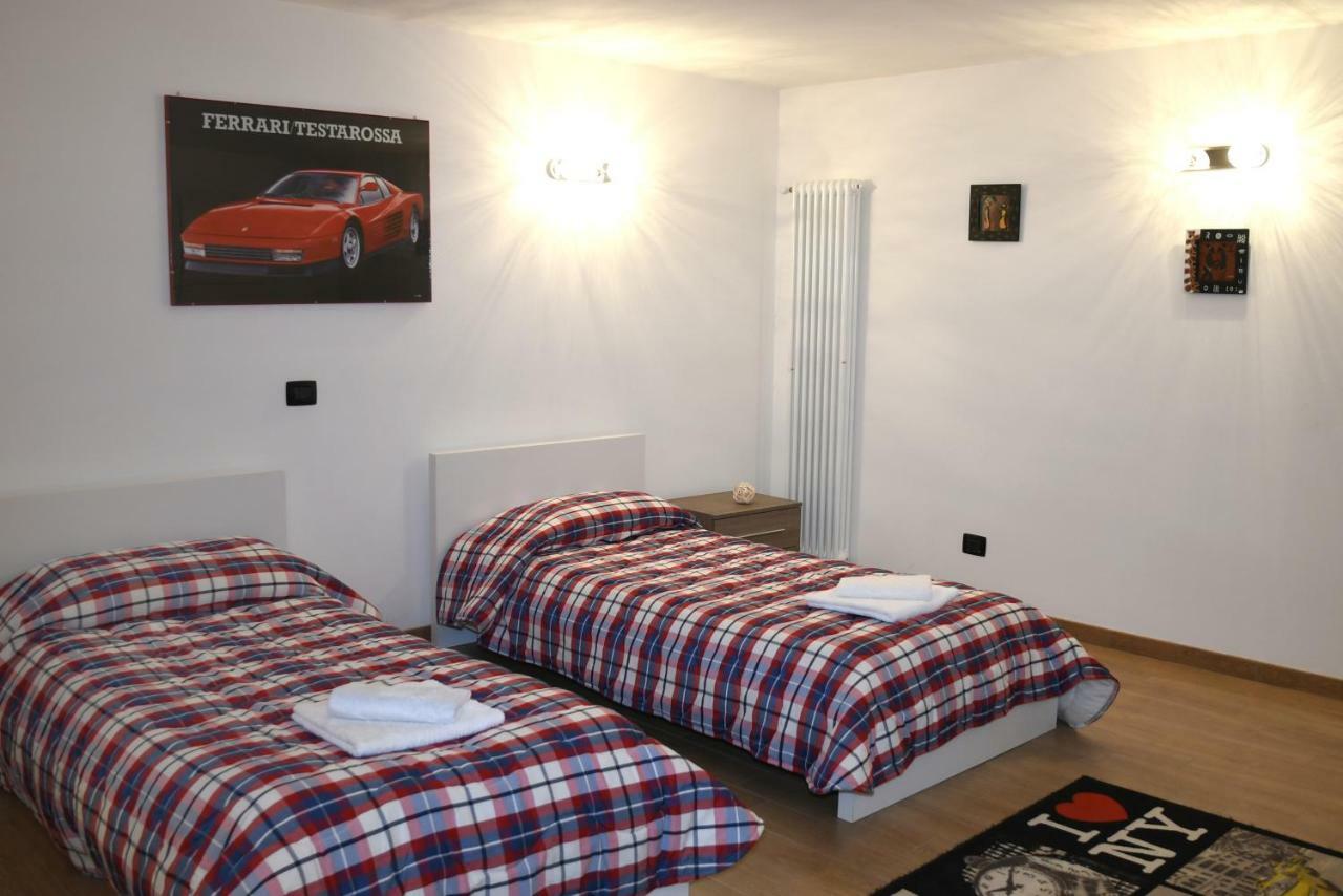 Apartment Gli Ulivi - Tremezzina トレメッツォ エクステリア 写真