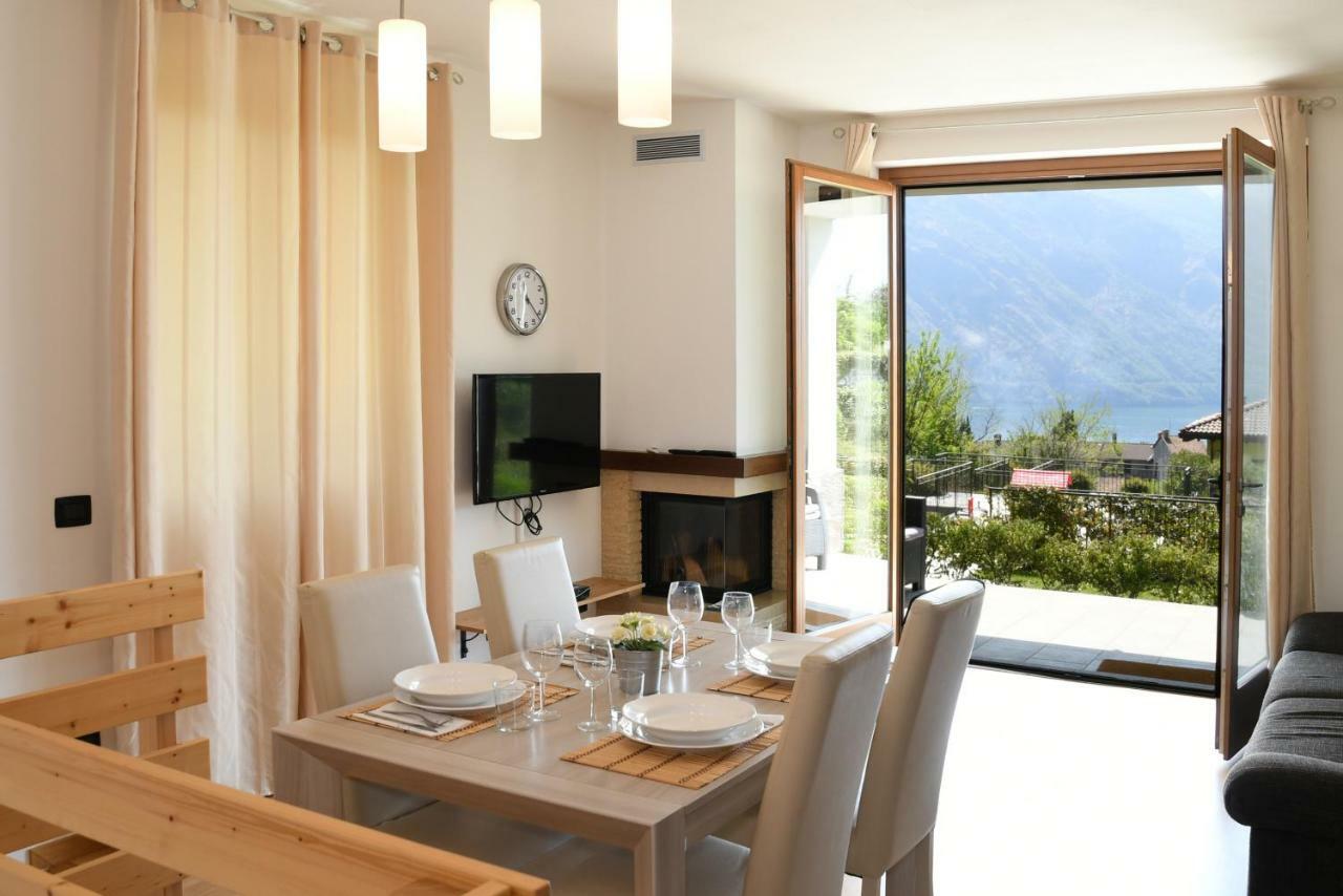 Apartment Gli Ulivi - Tremezzina トレメッツォ エクステリア 写真